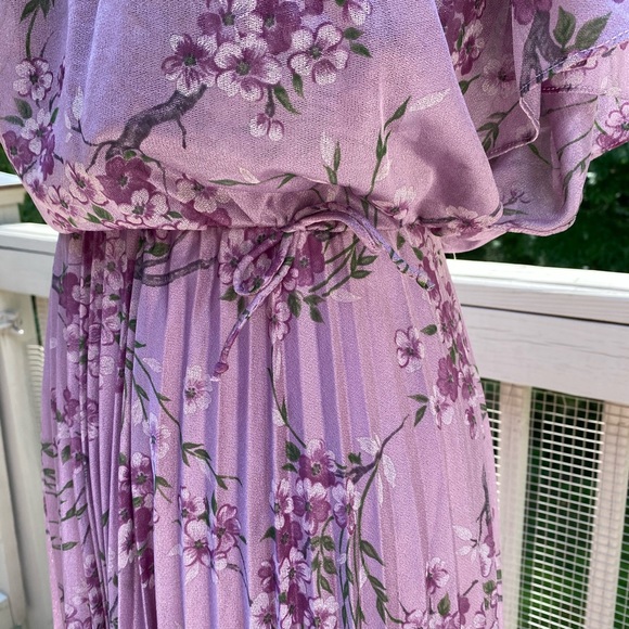 Vintage 60s 70s Floral Pleat Bow Cottagecore Dress - Picture 7 of 12